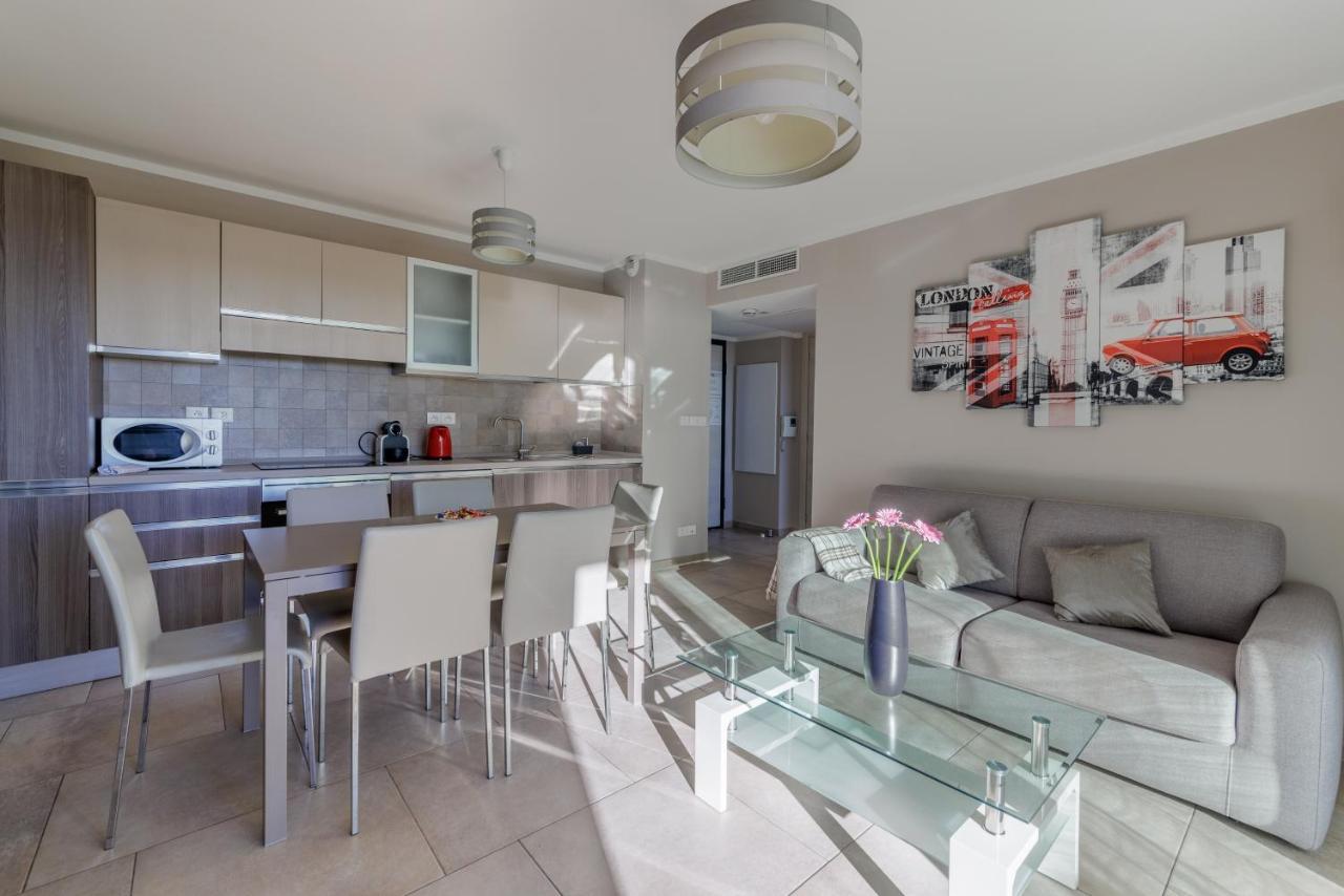 Le Midi 8 By Estates Appartement